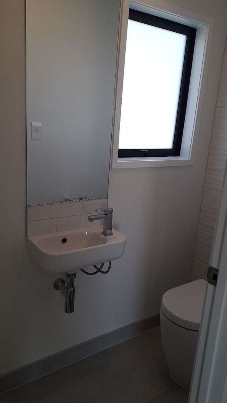 2 Liquidambar Drive Hobsonville_13