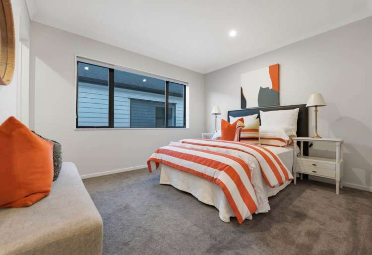 221B Murphys Road Flat Bush_12