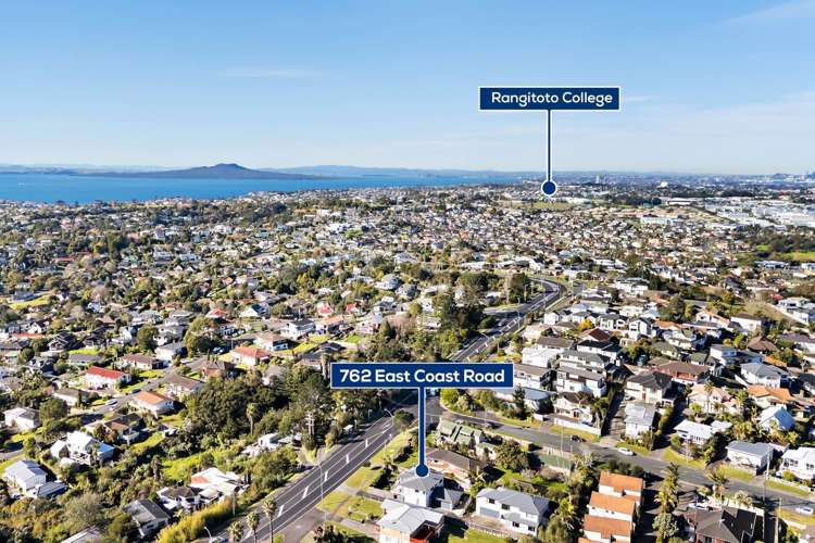 762 East Coast Road Oteha_2