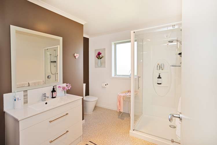 74 Kirkbride Street Wallacetown_13