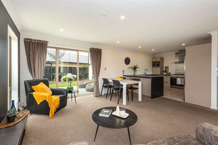 24 Longspur Avenue Wigram_11