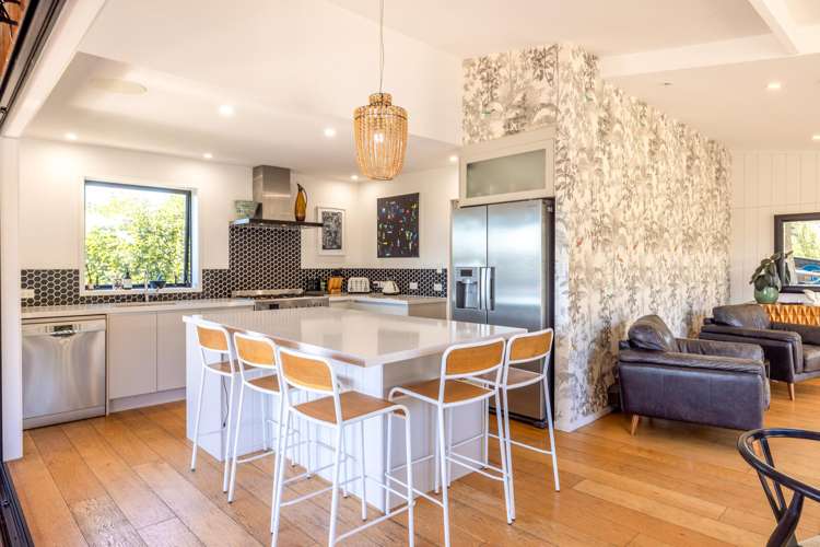 127 Wilma Road Surfdale_9