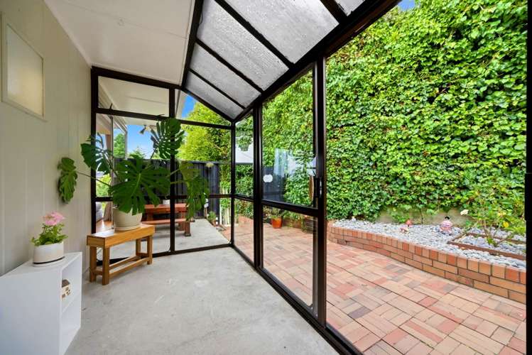 6 Cypress Place Sunnynook_4