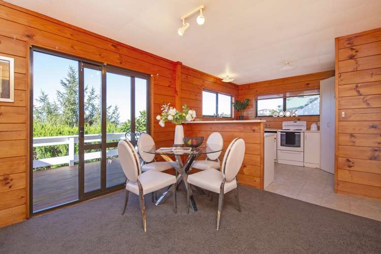 50 Lexington Drive Botany Downs_7