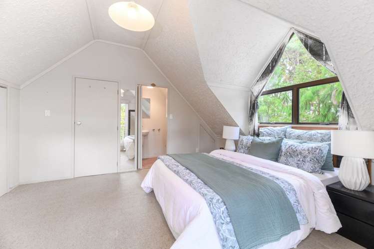 3 Kaurimu Rise Titirangi_13