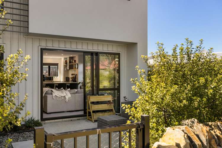 6/80 Barry Avenue Cromwell_17