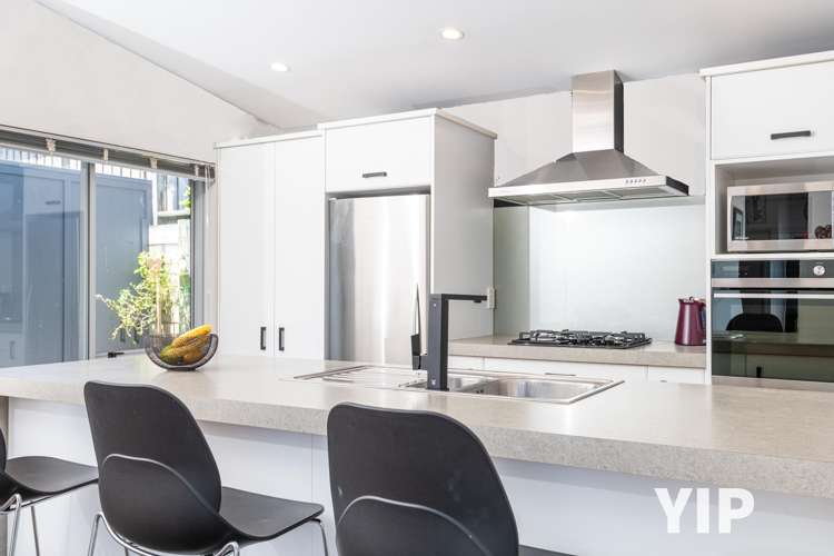 29 Cedarwood Street Woodridge_9