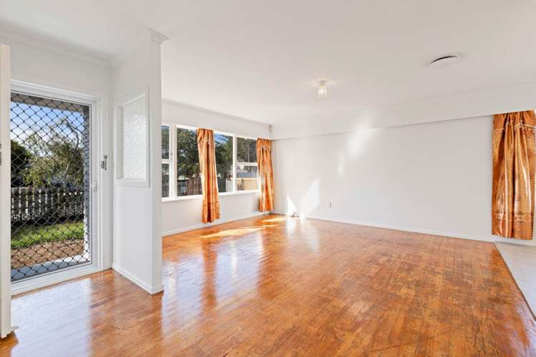 14 Tairere Crescent Rosehill_17