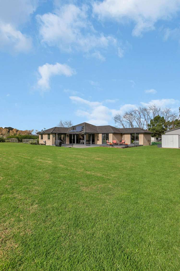 36 Layby Lane Te Kamo_40
