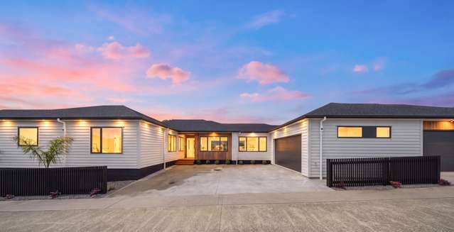 Supersized Legal home & Income in Millwater