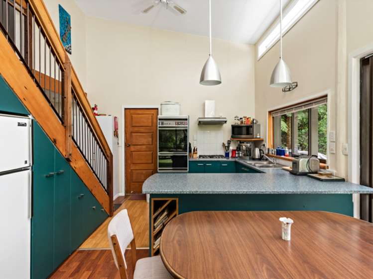 742 Queen Charlotte Drive Havelock_7