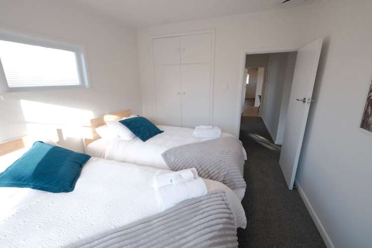 248 Fox Street Hamilton East_13