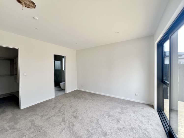 5 Parkland Loop Milldale_6