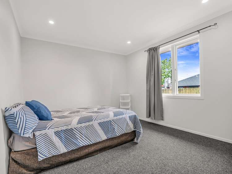 22 Sunrise Avenue Owhata_10