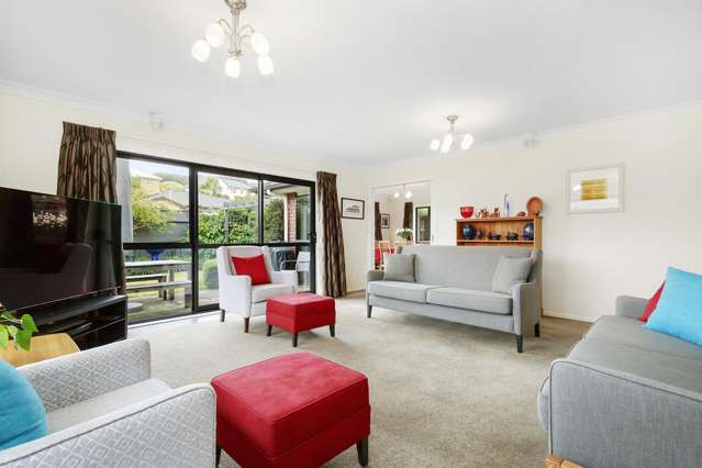 189 Woodman  Drive Tawa_1
