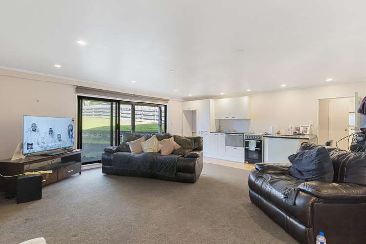 334 Swanson Road Ranui_16