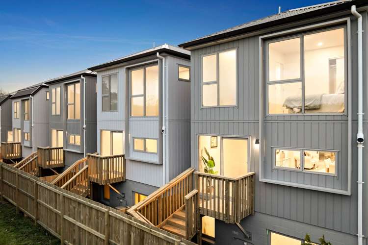 26C Trojan Crescent New Lynn_38