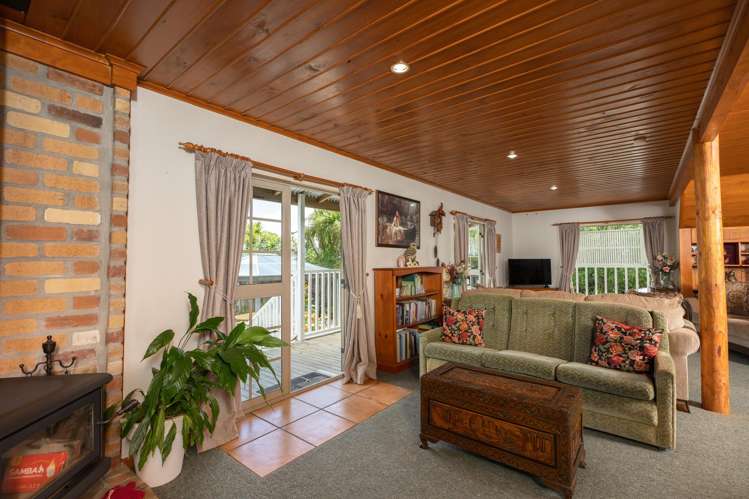 35 Hill View Road Matarau_2