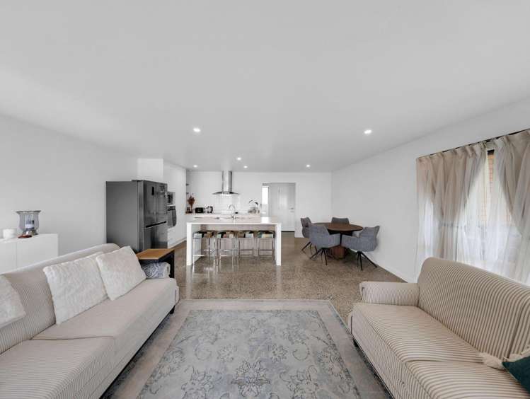 35 Pollard Drive 11385_5