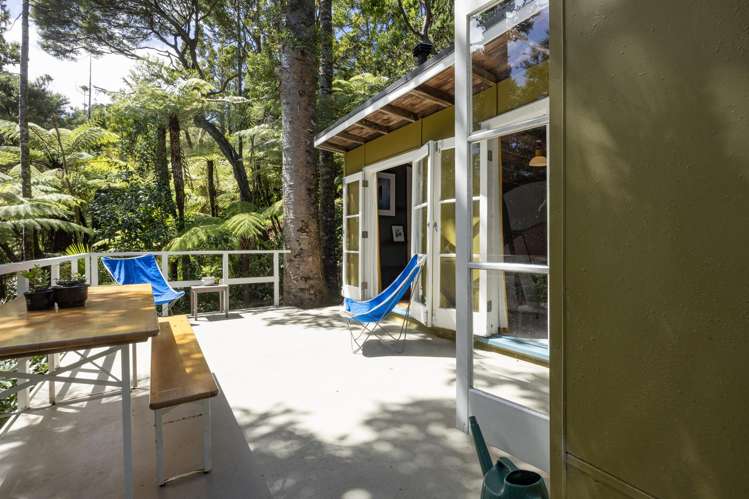 101-103 Lone Kauri Road Karekare_12