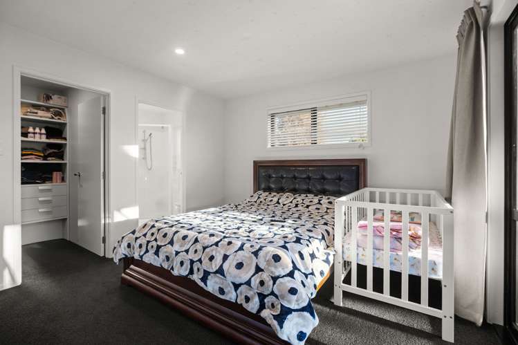 21 Sandstone Crescent Rolleston_9