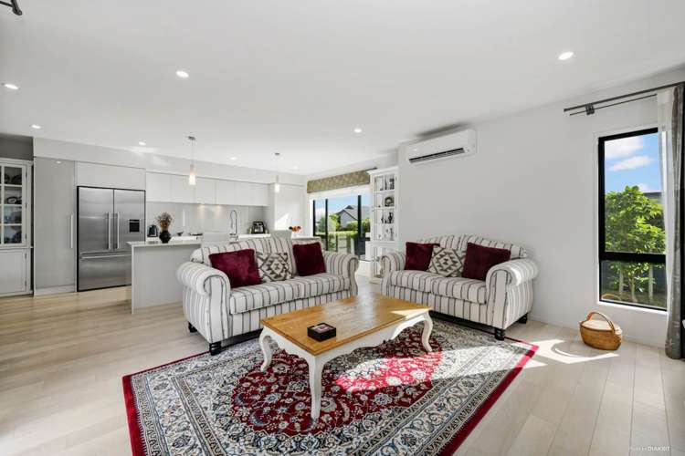 2 Andalusian Way Karaka_6