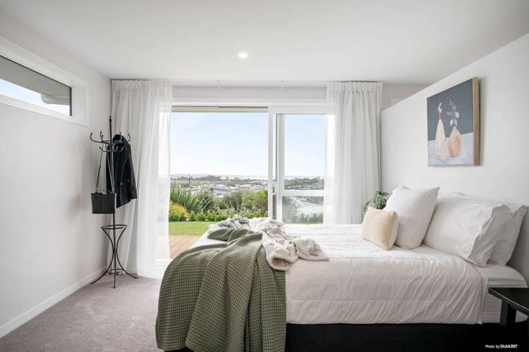 18 Karo Road Beachlands_9