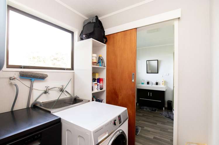 7 Sarjant Road Paeroa_17