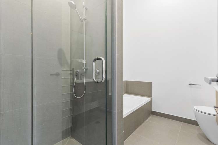 8/37 Saint Vincent Remuera_15