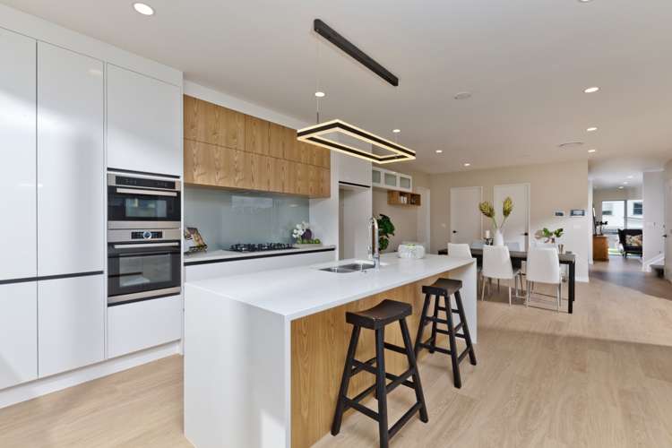 111 Colonial Drive Silverdale_8