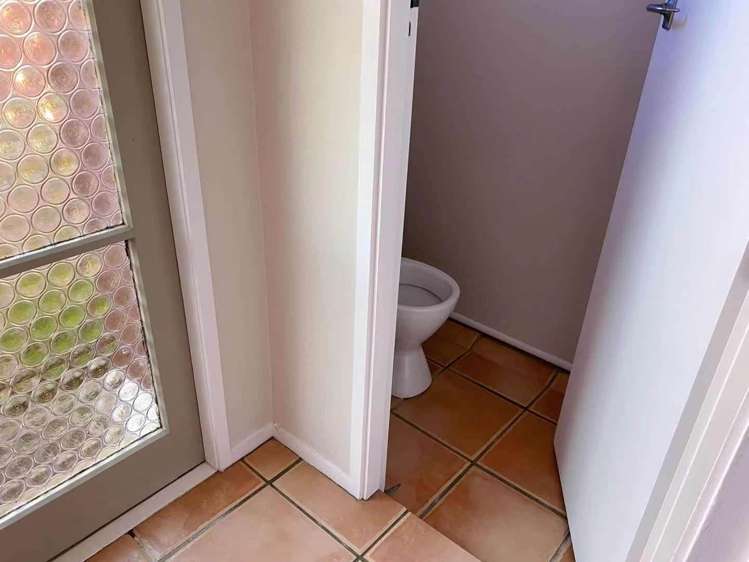 49 Sabulite Road Kelston_11