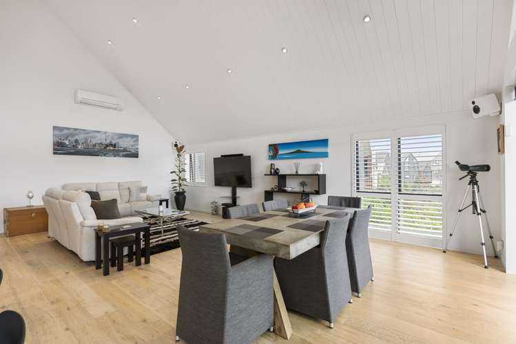 169 Jack Lachlan Drive Beachlands_15