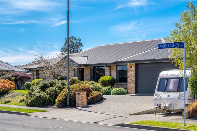 8 Cambelldon Crescent Stoke_24