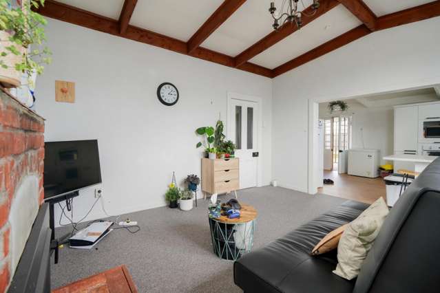 83 Robertson Street 10549_4