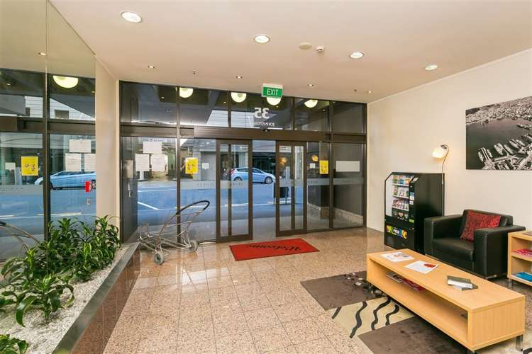 6c/35 Johnston Street Wellington Central_6