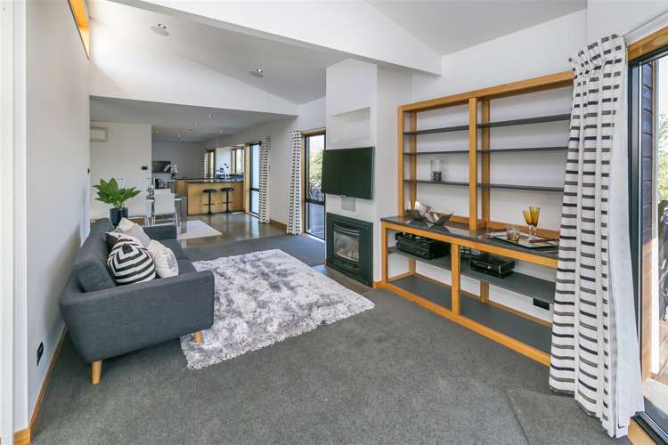 6 Watlings Place Kennedys Bush_15