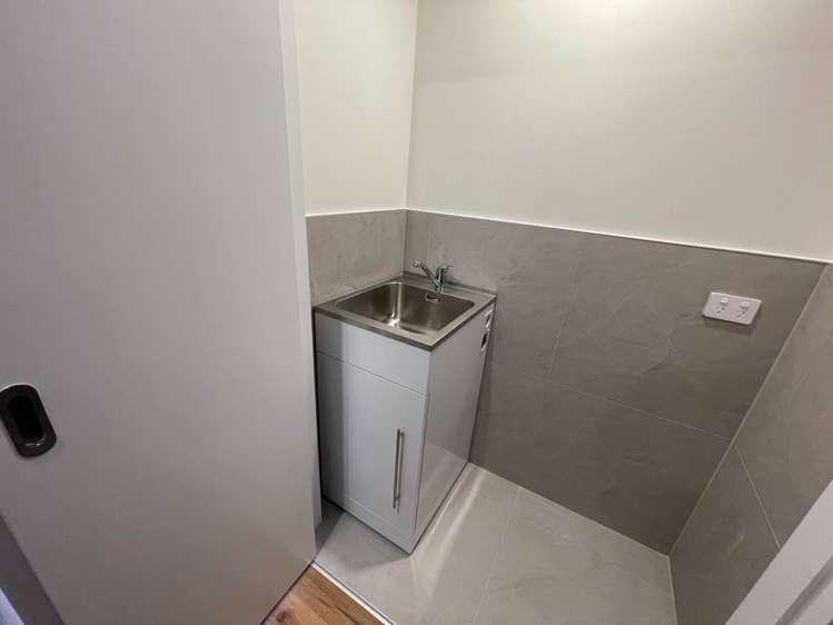 102/1 Dishys Road Flat Bush_10