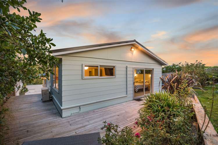 57 Gordon Road Plimmerton_27