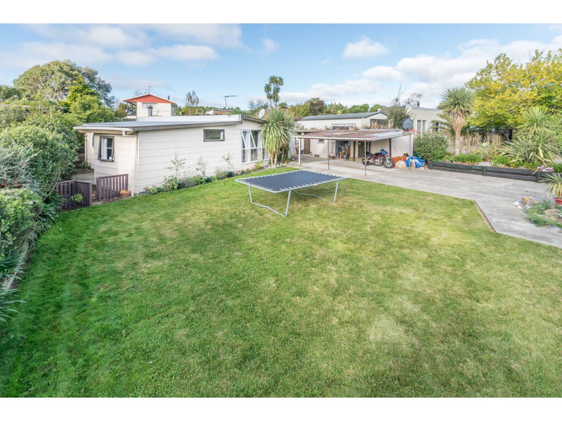 66 Dunns Avenue The Pines Beach_0