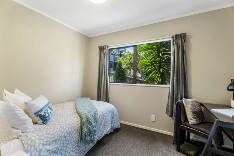 2/18 Pleasant Road Glen Eden_10