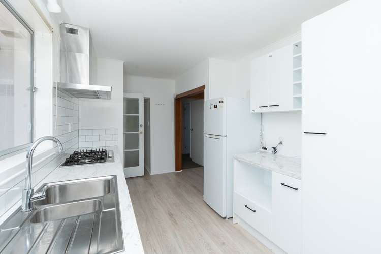 76 Saxbys Road Deanwell_2