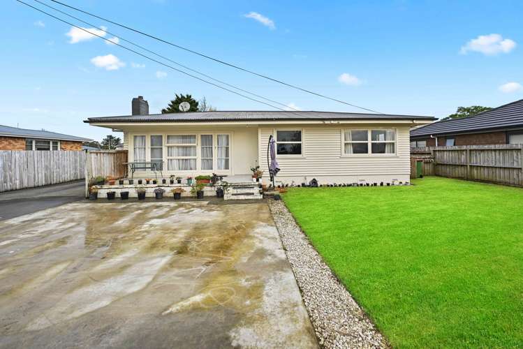 84 Bruce Avenue Glenview_12