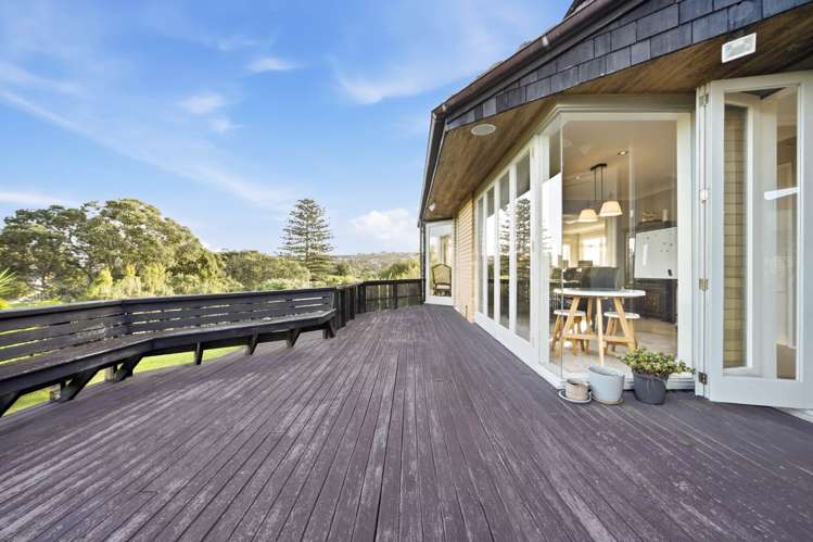 1 Churchill Road Murrays Bay_30