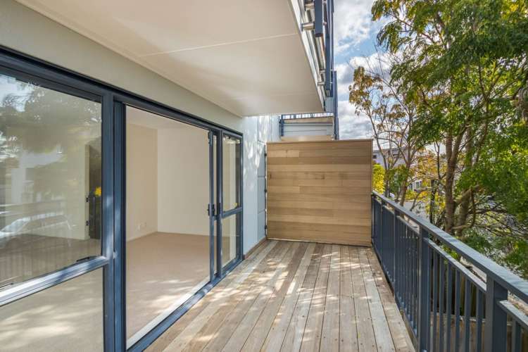 6/6 Ambrico Place New Lynn_7