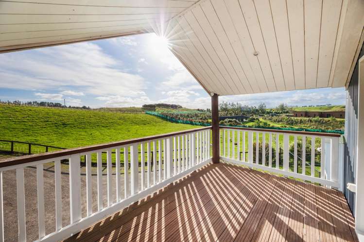 34 Highland View Drive Tokomaru_24