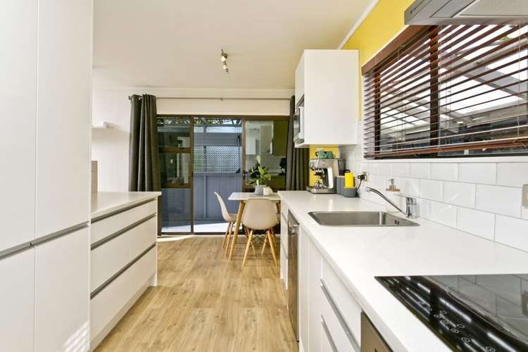 1/54 Gatman Street Birkdale_13