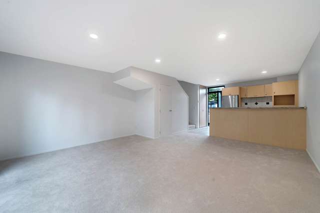 41/8 Soljak Place Mt Albert_4