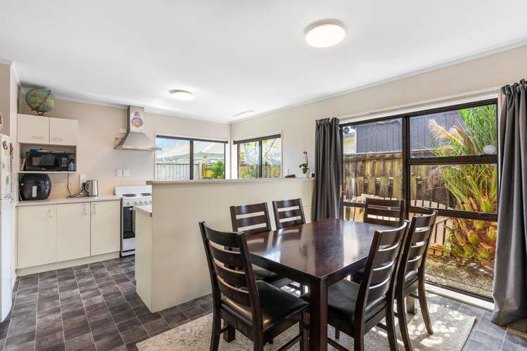 2/1 Laurie Avenue Papakura_3