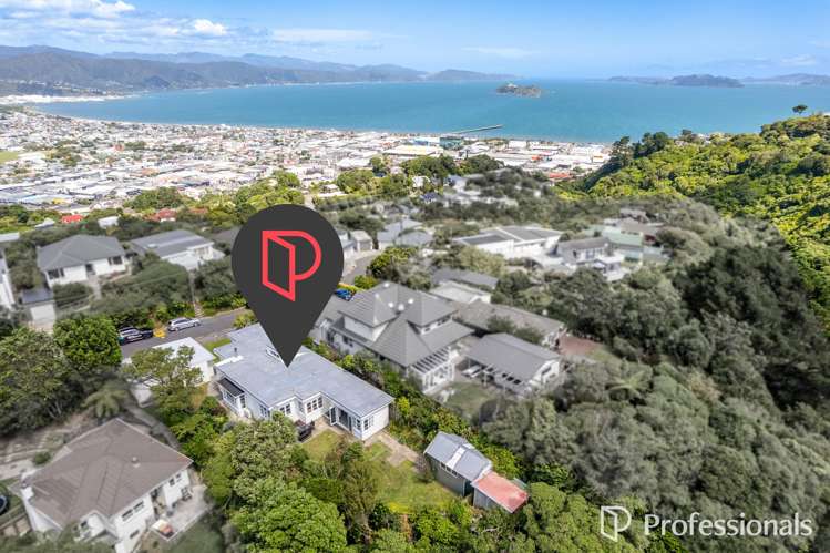 6 Te Whiti Grove Korokoro_23