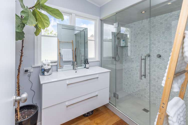 919 Waingaro Road Glen Massey_18